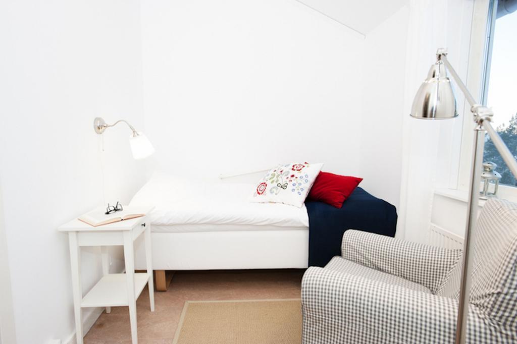 Hotel Åh Stifts- & Konferensgård Ljungskile Zimmer foto